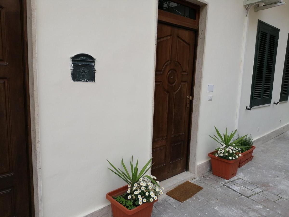 B&B Ninfa Caserta Luaran gambar